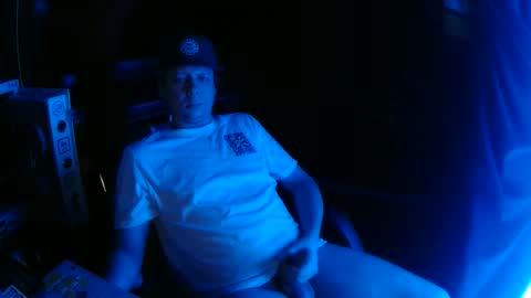 Snapshot of bowerboi1217 chatting on December 2025 10:42:01 AM Bowerboi1217 online show from December 2025 10:42:01 AM