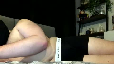 boxerbro123 online show from April 2026 12:54:02 AM