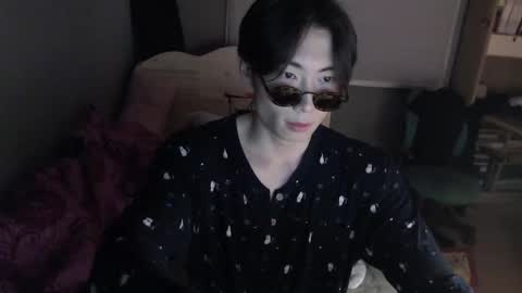 boxman556990 online show from March 2025 07:06:01 PM