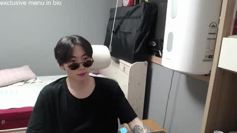 boxman556990 online show from September 2025 06:24:01 PM