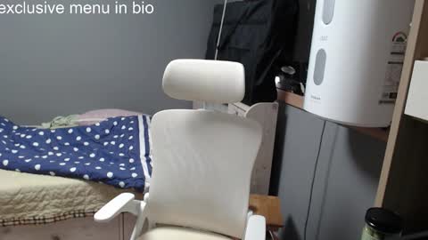 boxman556990 online show from October 2025 02:04:02 AM