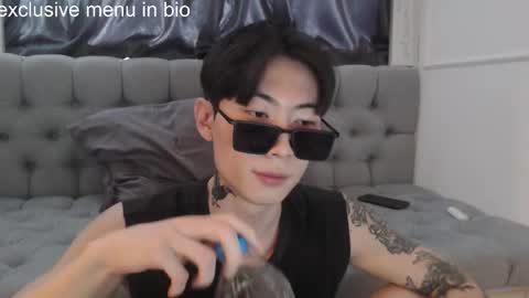 boxman556990 online show from November 2025 02:23:02 AM