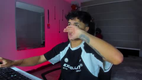 Snapshot of boy_nauthy chatting on January 2025 03:12:02 AM boy_nauthy online show from January 2025 03:12:02 AM