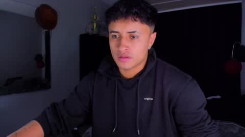 Snapshot of boy_nauthy chatting on March 2025 06:12:02 AM boy_nauthy online show from March 2025 06:12:02 AM