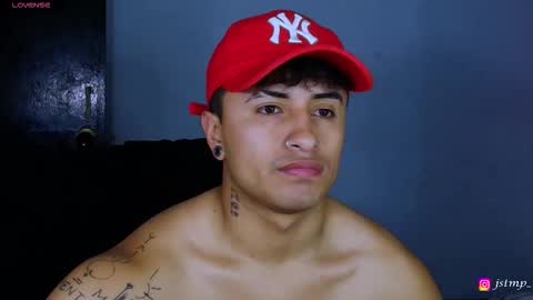 boy_nauthy online show from November 2025 06:51:01 PM