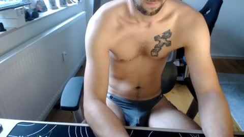 Snapshot of boy_t0y89 chatting on June 2026 05:12:01 AM boy_t0y89 online show from June 2026 05:12:01 AM