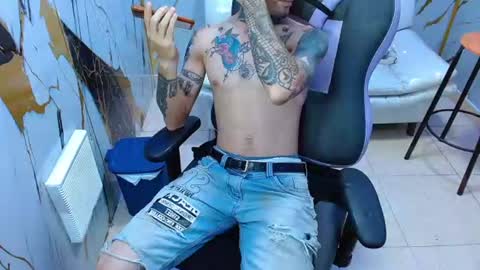 Snapshot of boy_tatto77 chatting on June 2026 12:47:02 PM boy_tatto77 online show from June 2026 12:47:02 PM