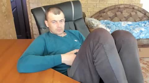 BoyApollon online show from March 2026 07:12:01 AM