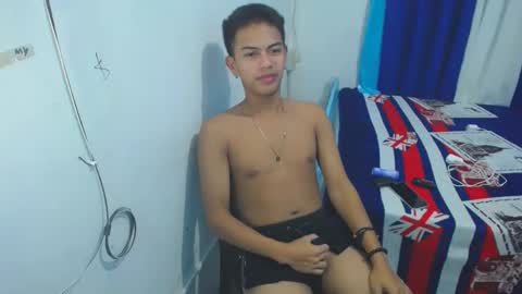 boyax16 online show from December 2024 04:08:02 PM