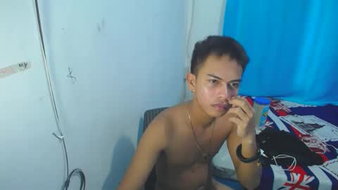 boyax16 online show from December 2024 12:32:02 AM