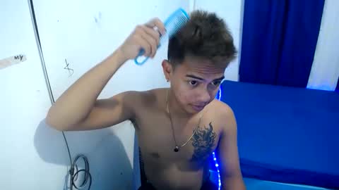 boyax16 online show from January 2025 11:53:01 AM