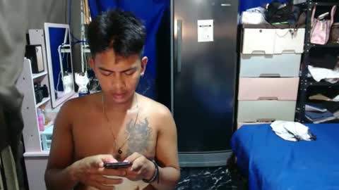 boyax16 online show from September 2025 05:20:01 AM