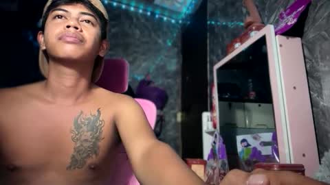 boyax16 online show from November 2025 04:51:01 PM