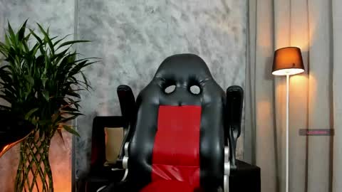 boyc02_ online show from April 2026 12:56:01 PM