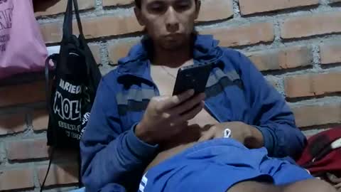 Boy online show from October 2025 02:18:02 PM