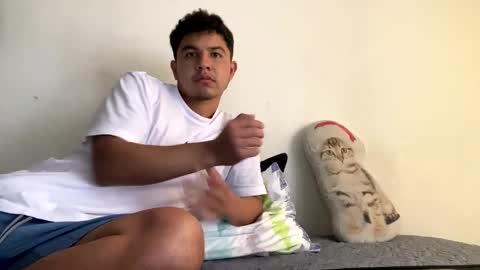 Snapshot of boyfit2023 chatting on March 2025 09:46:02 PM boyfit2023 online show from March 2025 09:46:02 PM