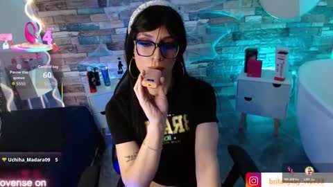 Snapshot of boyfox_tay chatting on October 2025 03:58:02 AM boyfox_tay online show from October 2025 03:58:02 AM