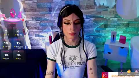 Snapshot of boyfox_tay chatting on November 2025 04:01:02 AM boyfox_tay online show from November 2025 04:01:02 AM