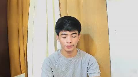 Snapshot of boynextdoor4ux chatting on June 2026 10:21:02 PM HI IM JAMES DONT FORGET GIVE ME THUMBS UP AND JOIN TO MY FANCLUB online show from June 2026 10:21:02 PM