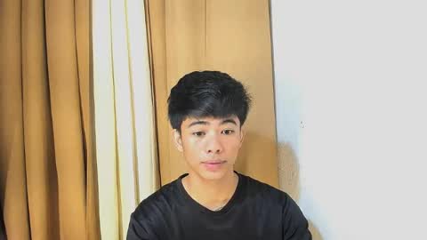 Snapshot of boynextdoor4ux chatting on July 2026 09:21:01 PM HI IM JAMES DONT FORGET GIVE ME THUMBS UP AND JOIN TO MY FANCLUB online show from July 2026 09:21:01 PM