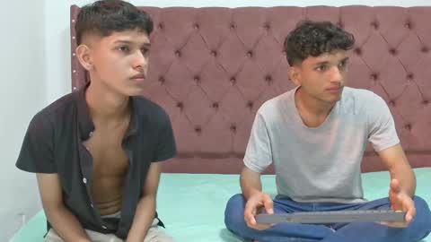 ALEX - TAYLER  -MIKE online show from February 2025 01:25:02 PM