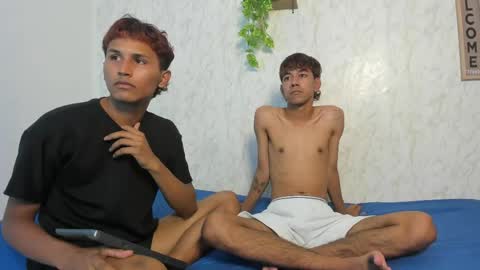 ALEX - TAYLER  -MIKE online show from April 2026 01:30:01 AM