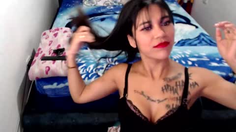 nikky and jeik online show from February 2026 01:24:01 AM