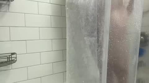 Snapshot of boytoybenny chatting on November 2025 07:02:01 PM BoyToyBenny online show from November 2025 07:02:01 PM