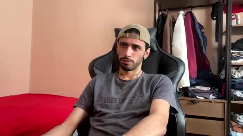 boyzinm2 online show from January 2026 12:32:02 PM