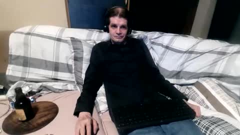 Snapshot of bponie1 chatting on September 2025 02:24:01 AM bponie1 online show from September 2025 02:24:01 AM