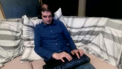 Snapshot of bponie1 chatting on September 2025 01:51:02 AM bponie1 online show from September 2025 01:51:02 AM