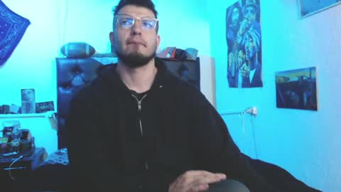 brad hot boy online show from May 2026 07:30:01 PM
