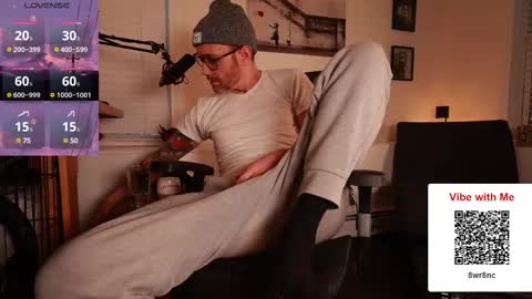 BradBronton online show from February 2025 10:14:02 PM