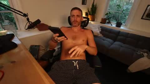 Snapshot of bradbronton chatting on July 2026 11:23:02 AM BradBronton online show from July 2026 11:23:02 AM