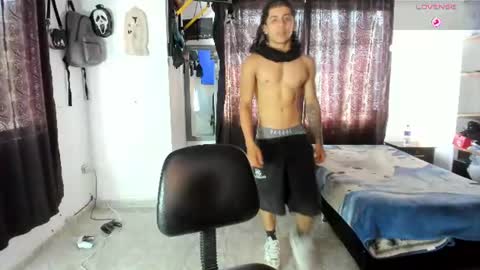 Bradley Strong online show from July 2026 07:39:01 PM