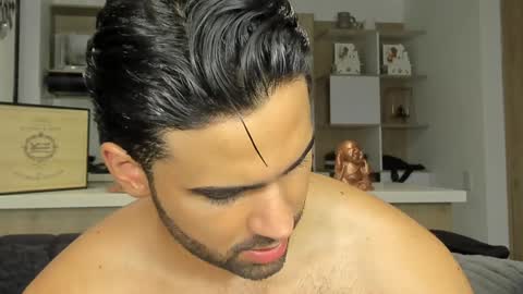 bradleymartin7 online show from February 2025 02:40:01 AM