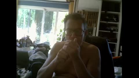 Snapshot of bradysboy chatting on April 2026 09:51:02 AM bradysboy online show from April 2026 09:51:02 AM