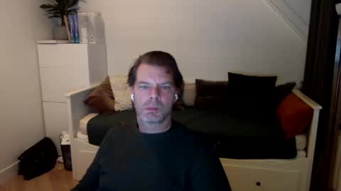 Snapshot of bram1944972145 chatting on December 2024 07:20:01 AM Bram online show from December 2024 07:20:01 AM