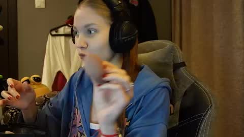 Alice online show from November 2025 03:54:02 PM