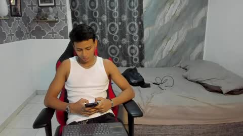brandom_brook online show from June 2026 04:25:02 AM
