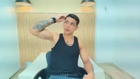Snapshot of brandon_mercuri chatting on July 2026 12:55:01 PM BRANDON online show from July 2026 12:55:01 PM