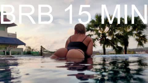 Snapshot of brandy__stars chatting on December 2024 06:05:02 AM Belle online show from December 2024 06:05:02 AM