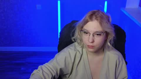 Snapshot of brandy__stars chatting on January 2025 01:48:01 AM Belle online show from January 2025 01:48:01 AM