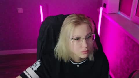 Snapshot of brandy__stars chatting on January 2025 02:44:02 AM Belle online show from January 2025 02:44:02 AM