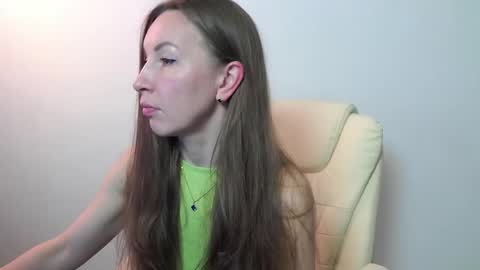 Brandy Gem online show from April 2026 07:06:02 AM