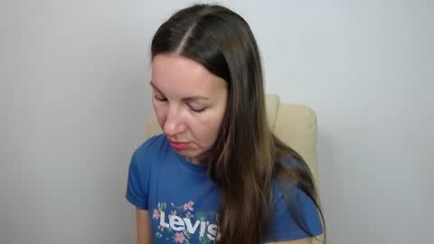 Brandy Gem online show from April 2026 06:51:01 AM