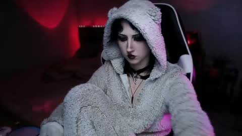 Aurorabut ur dad just calls me Rory online show from April 2026 06:48:02 PM