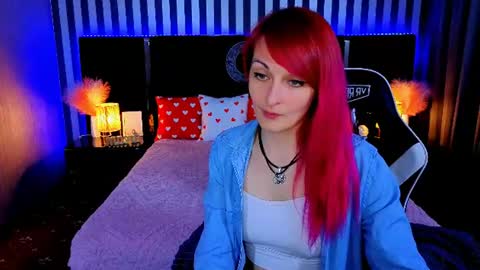 Brandybloomm online show from July 2026 07:52:01 PM
