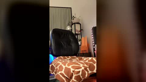 brandymyst online show from April 2026 01:19:01 AM