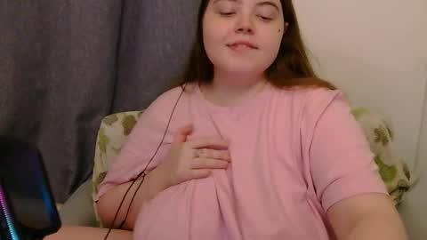 Emma online show from October 2025 07:59:01 PM